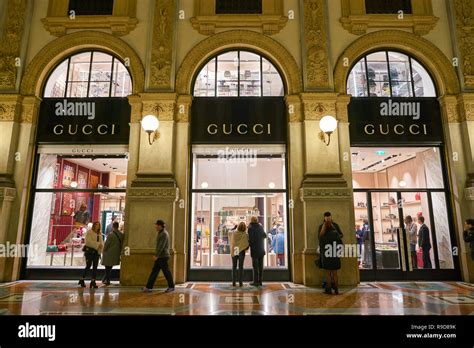 gucci outlet stores in italy